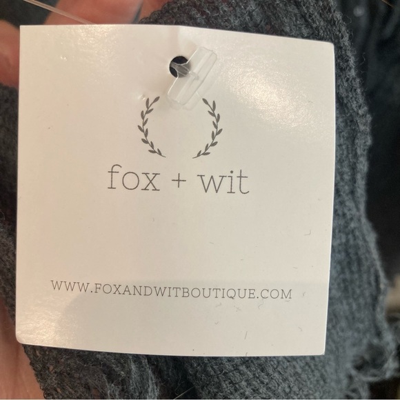 RIAH FASHION Sz O/S Sheer Gauze Sequin Embellished Poncho Kimono NEW - Picture 11 of 14